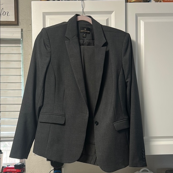 Worthington Jackets & Blazers - Women’s gray pant suit